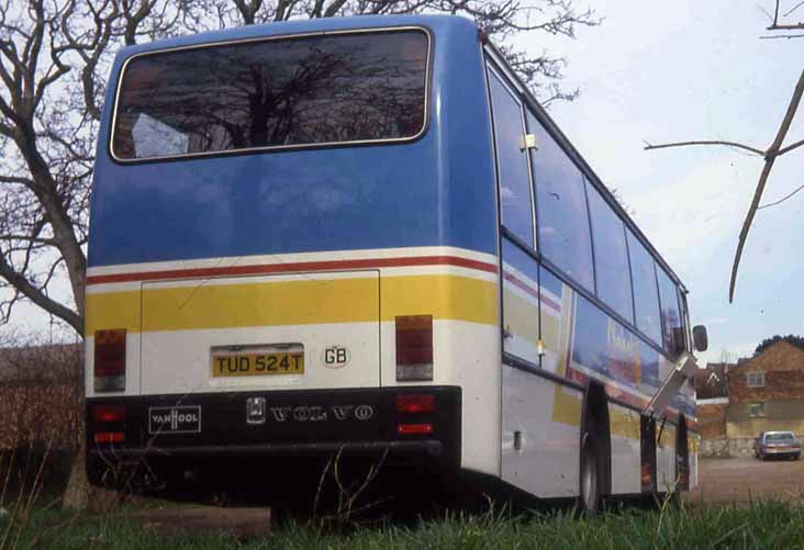 Heyfordian Volvo B58 Van Hool TUD524T